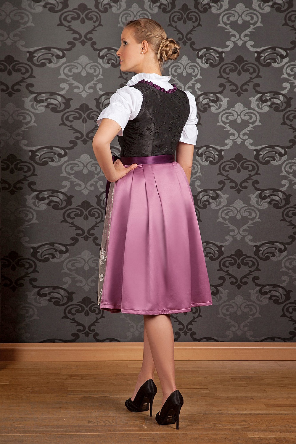 Midi Dirndl lila Alpentraum