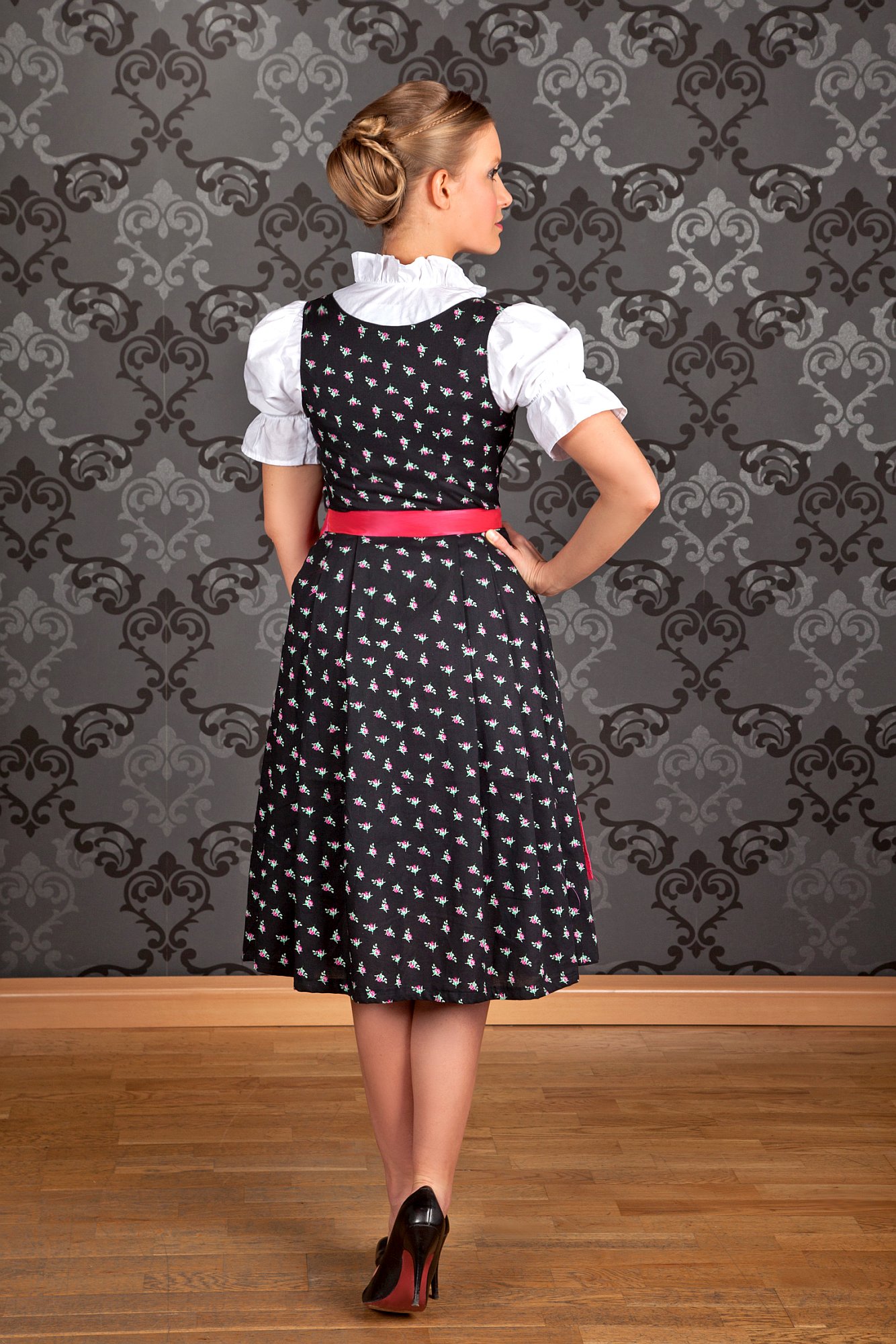 Midi Dirndl Made in Germany schwarz Blumen pink