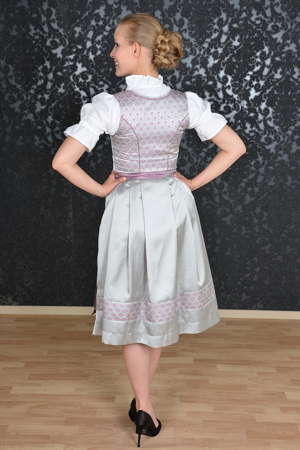 Made in Germany Dirndl silber rosenholz