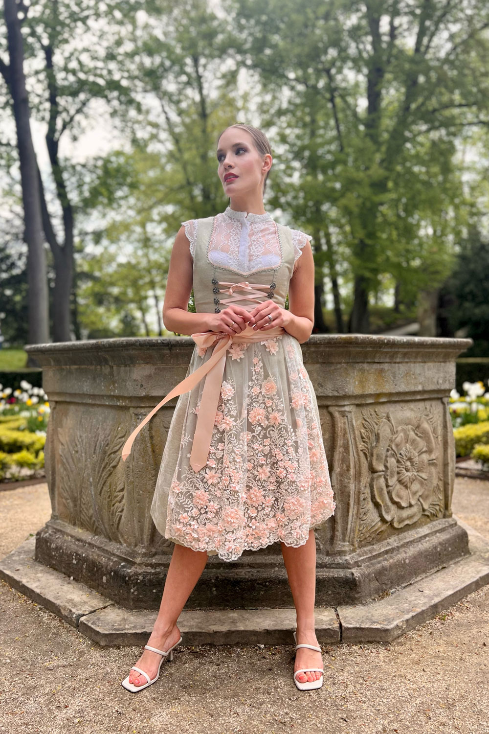 Midi Dirndl Simona