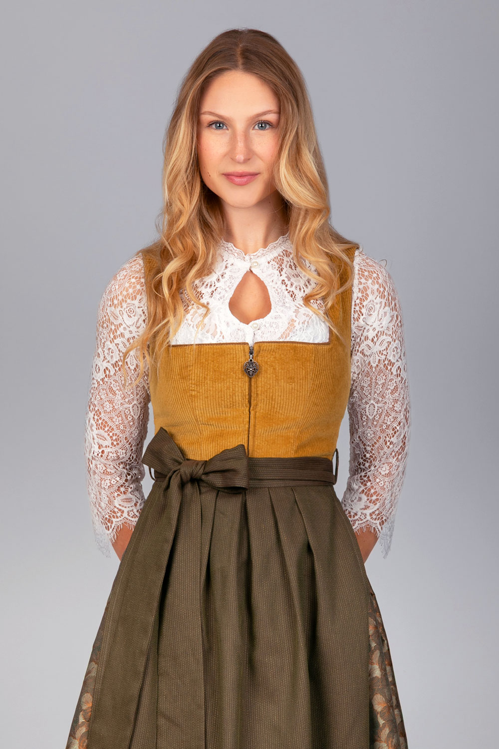 Made in Germany Dirndl Hanna Cord Gelb 