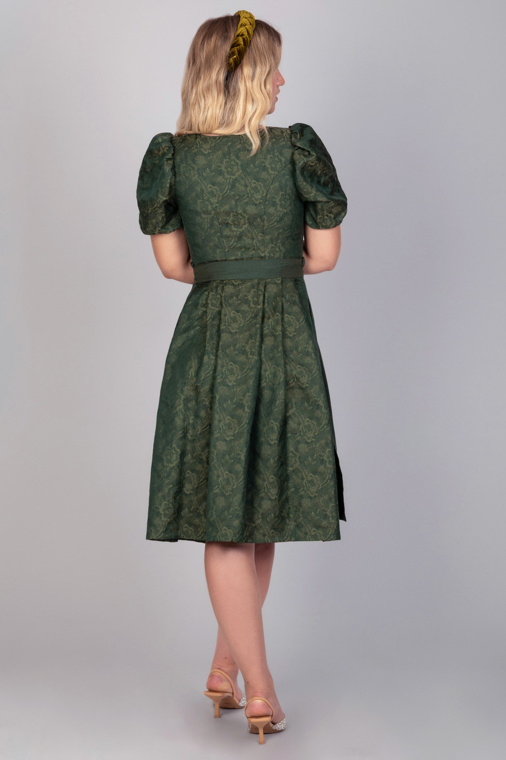Made in Germany Dirndl Paulina mit Puffärmeln