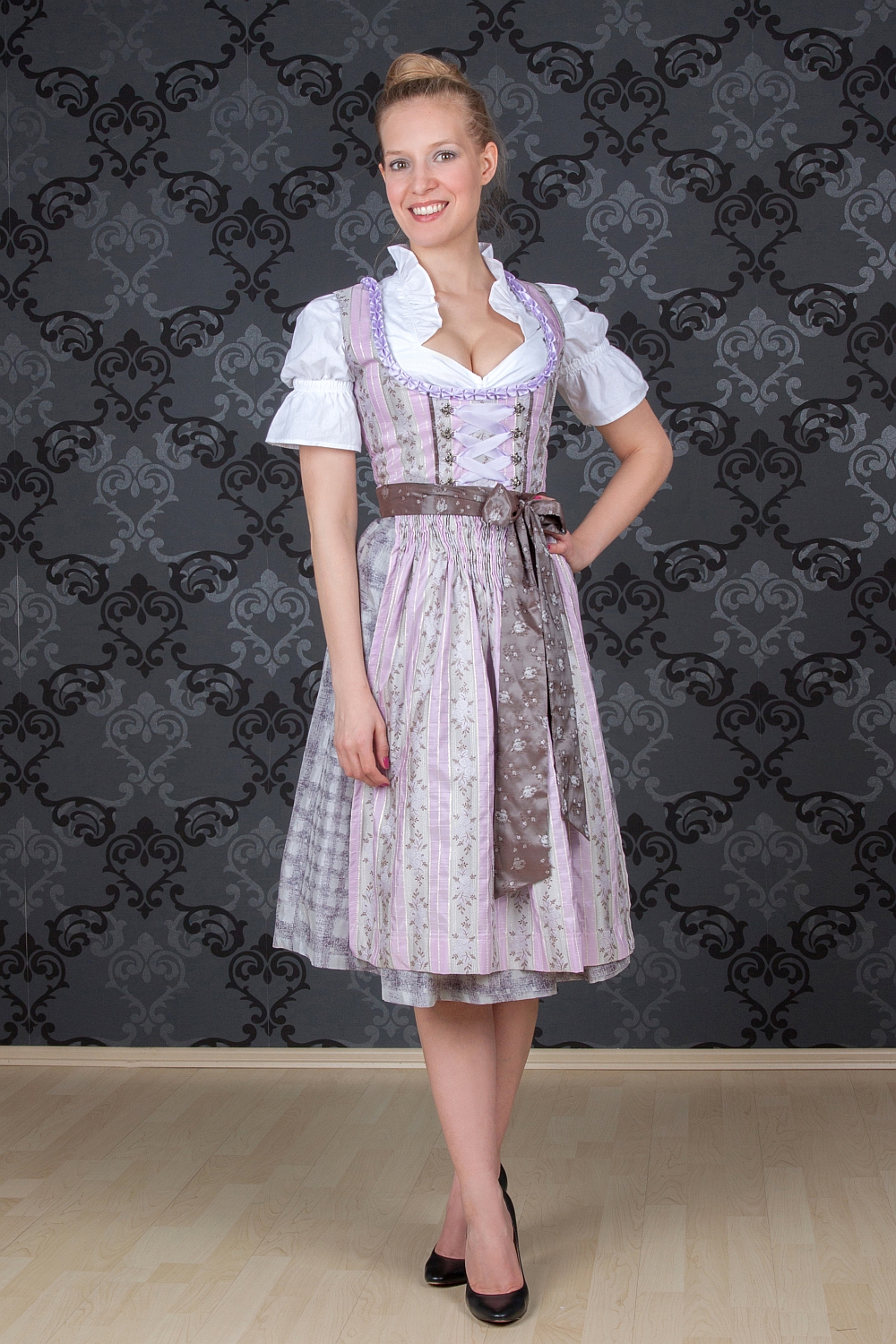 Midi Dirndl Made in Germany Einzelstück Nr. 1 Größe 36