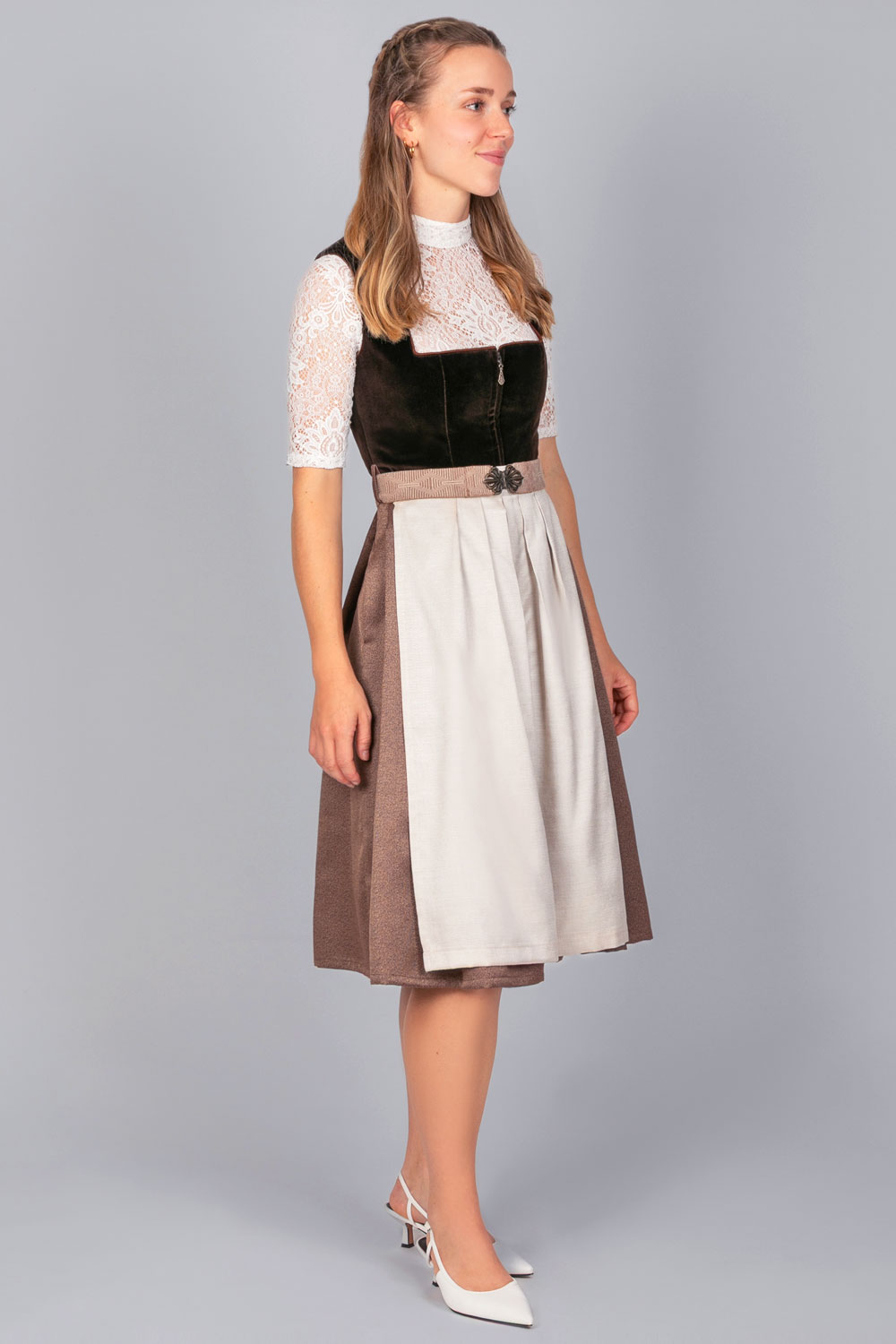 Made in Germany Dirndl Theresie Samt Braun