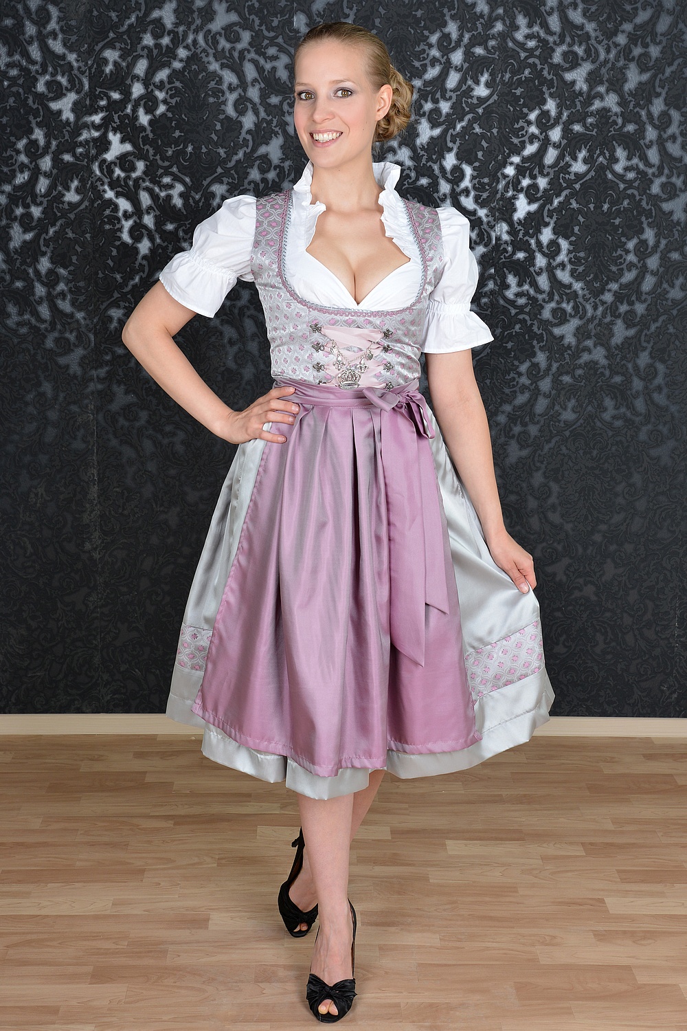 Made in Germany Dirndl silber rosenholz