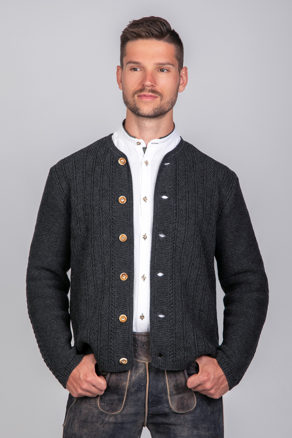 Trachten Strickjacke Leo Dunkelgrau