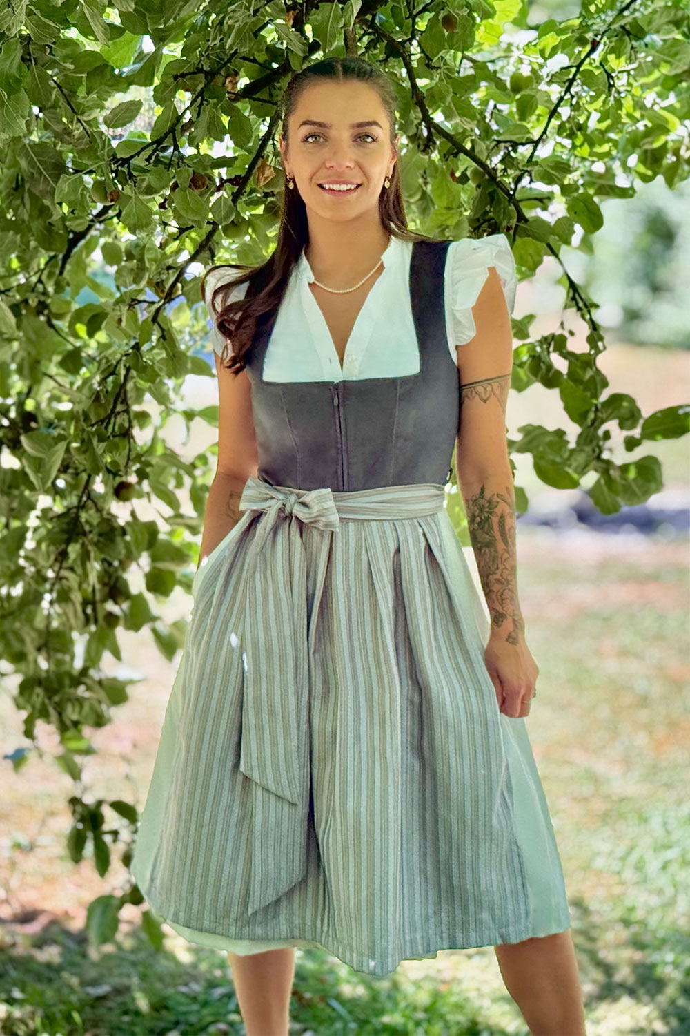 Dirndlbluse Eva