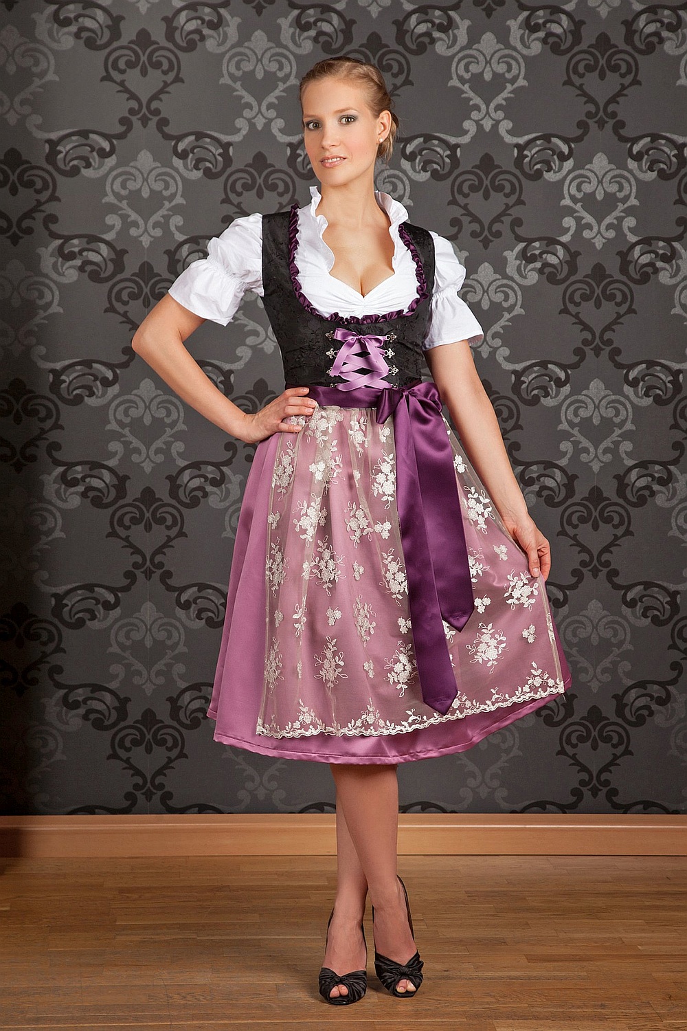 Midi Dirndl lila Alpentraum