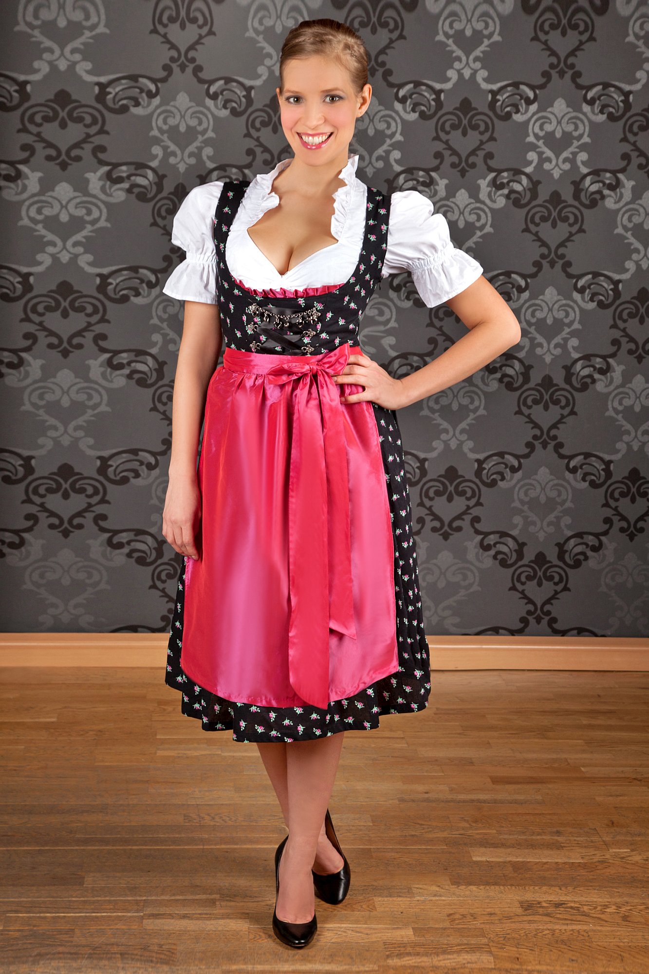 Midi Dirndl Made in Germany schwarz Blumen pink