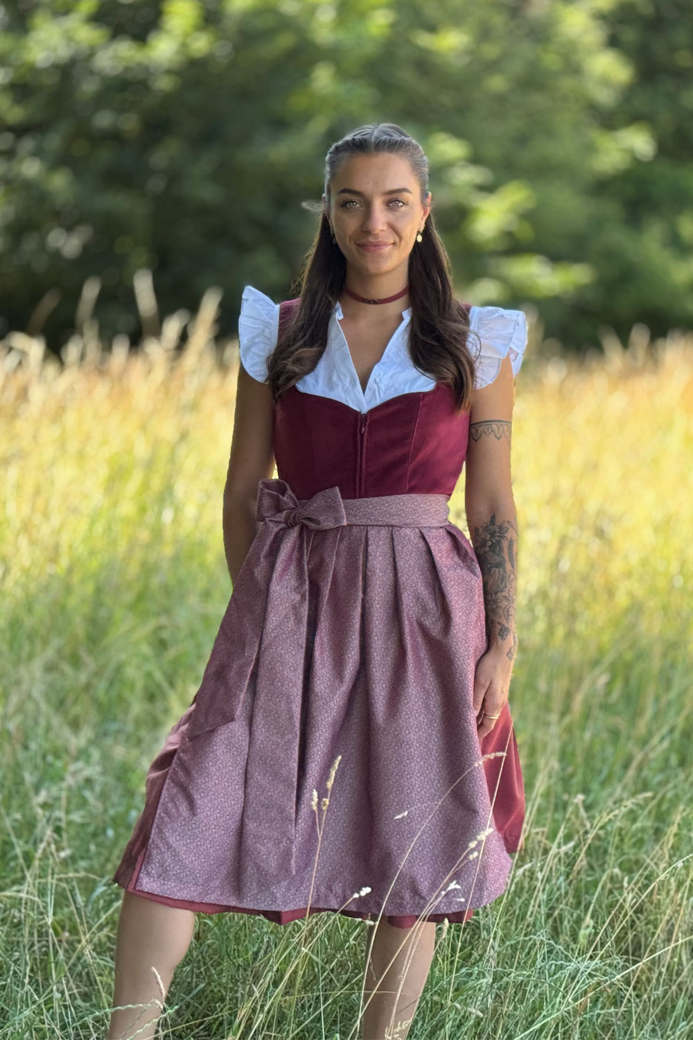 Midi Dirndl Luise Samt Rot